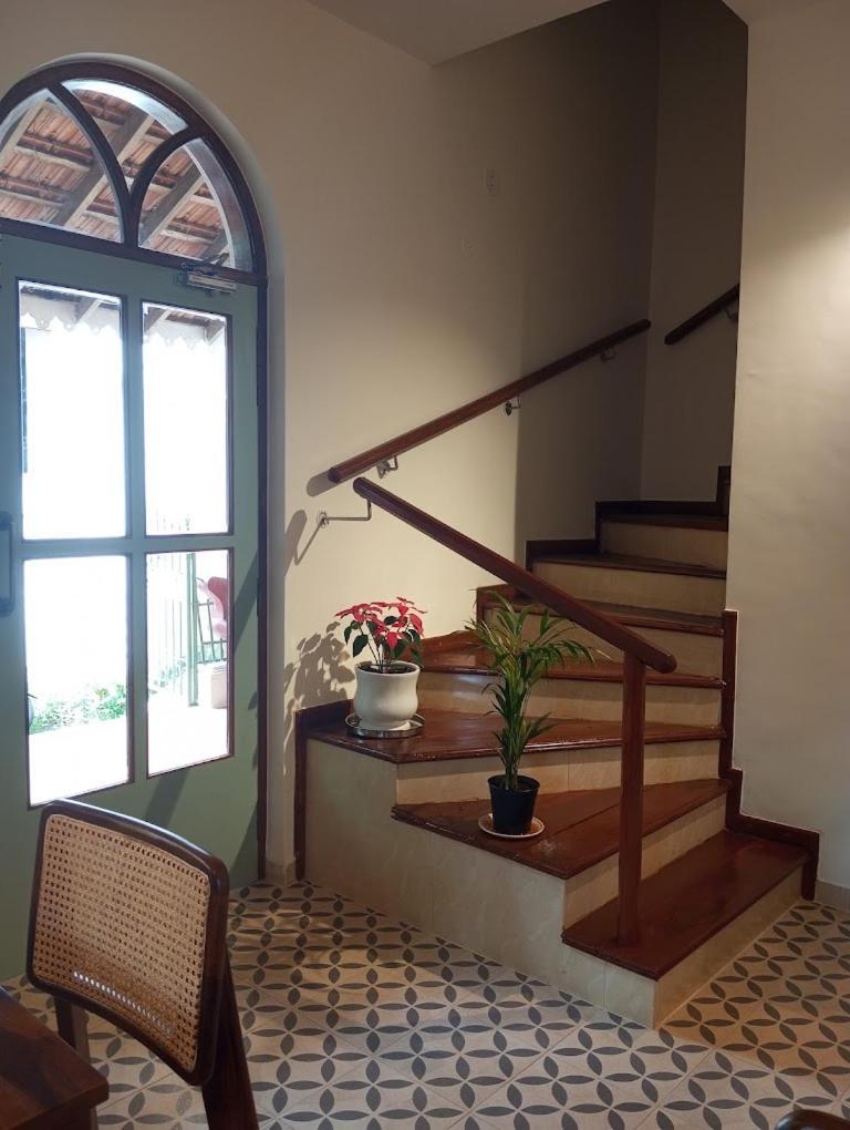 פאנג'י Ederra Stays & Cafe מראה חיצוני תמונה